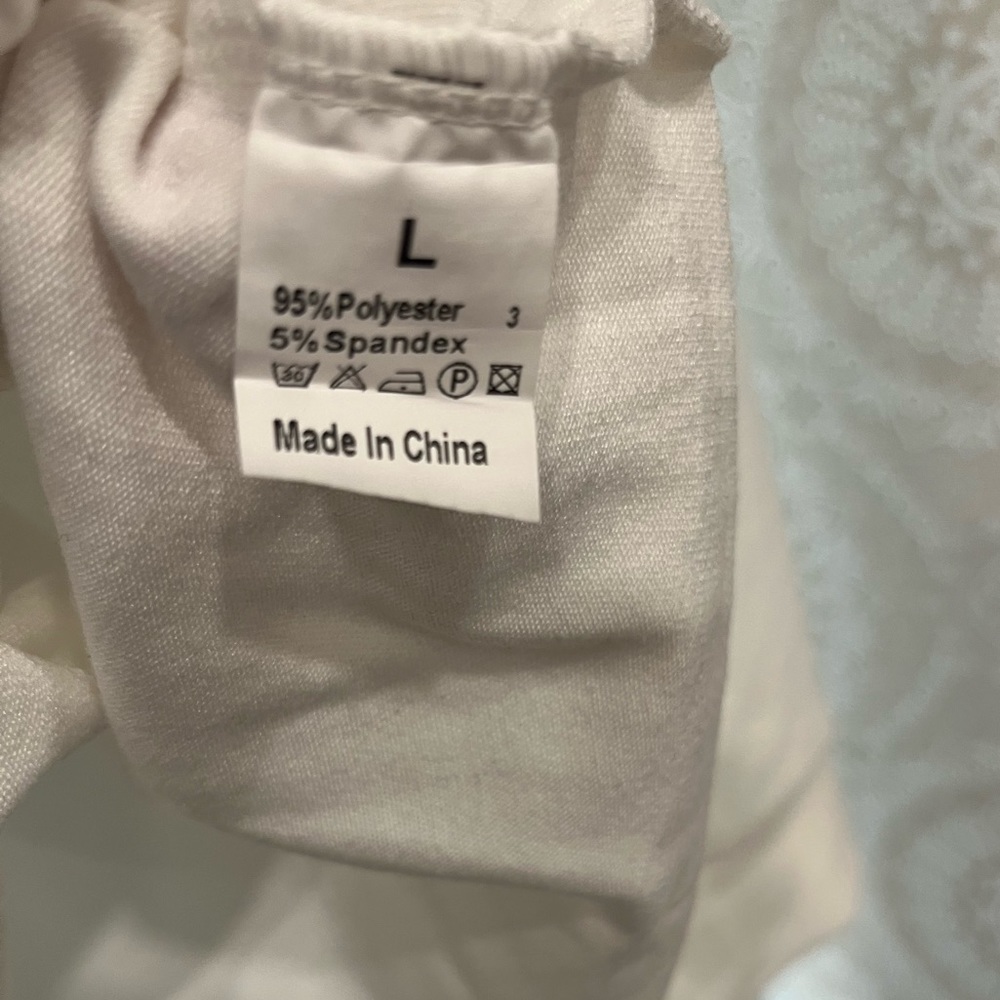 Spring sweater- never worn! - Picture 3 of 3